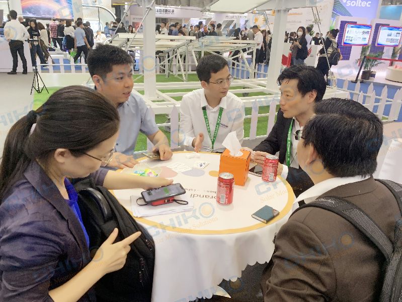 El soporte fotovoltaico Shanghai Chiko apareció brillantemente en la exposición SNEC
