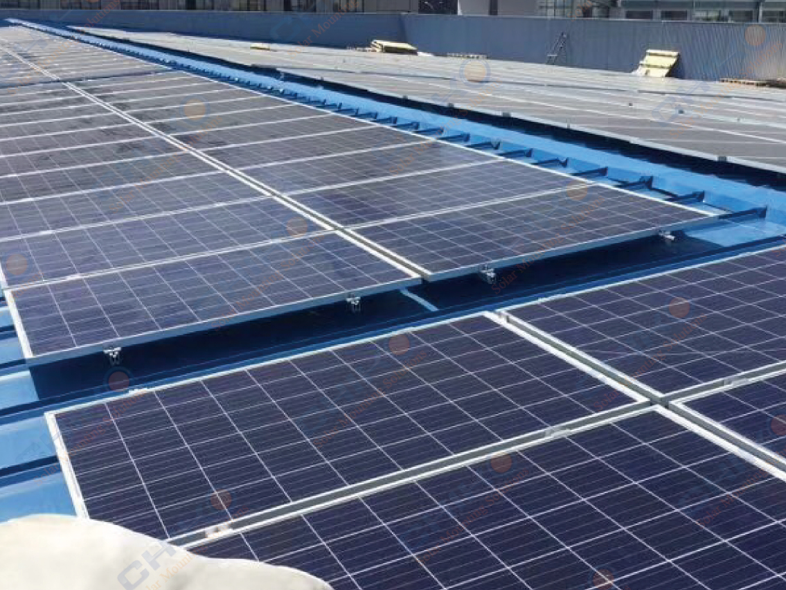 Revolucionando los soportes fotovoltaicos para techos de hierro: liderando con CHIKO Solar de Shanghái