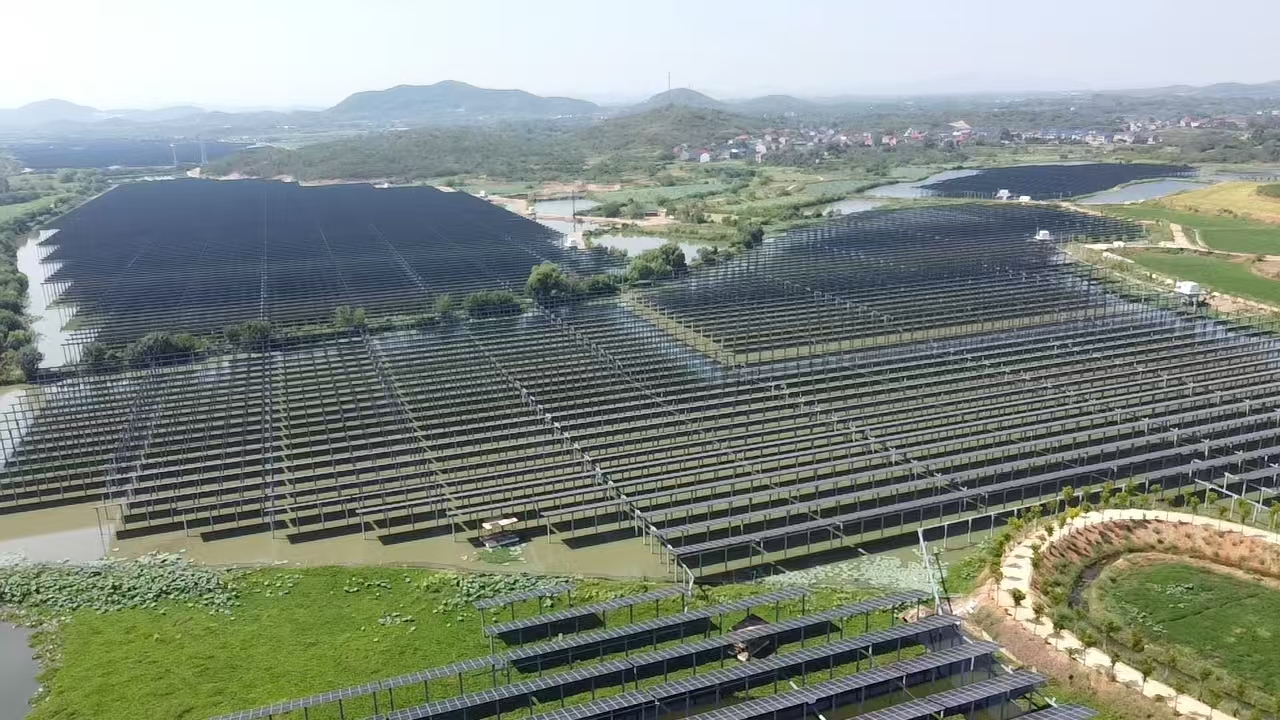 Nuevo Hito de la Energía Verde: Los Sistemas de Montaje de Shanghai Chiko Facilitan la Exitosa Conexión a la Red del Proyecto Fotovoltaico de 99 MW en Huangdangqiao, Daye, Huangshi de Huadian en Hubei