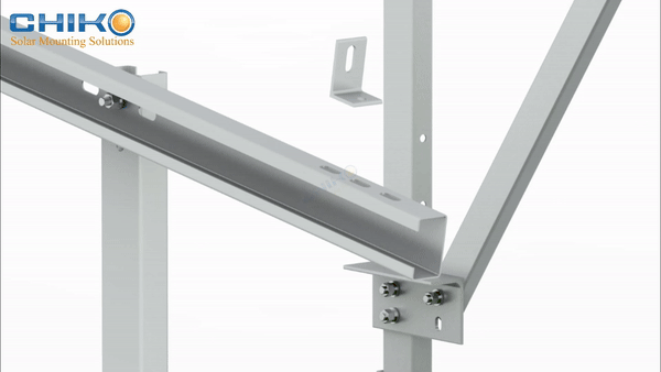Sobre la Tierra, Firme como una Roca | Sistema de Estructura Solar para Suelo T2VC de Chiko Sobre la Tierra, Firme como una Roca | Sistema de Estructura Solar para Suelo T2VC de Chiko