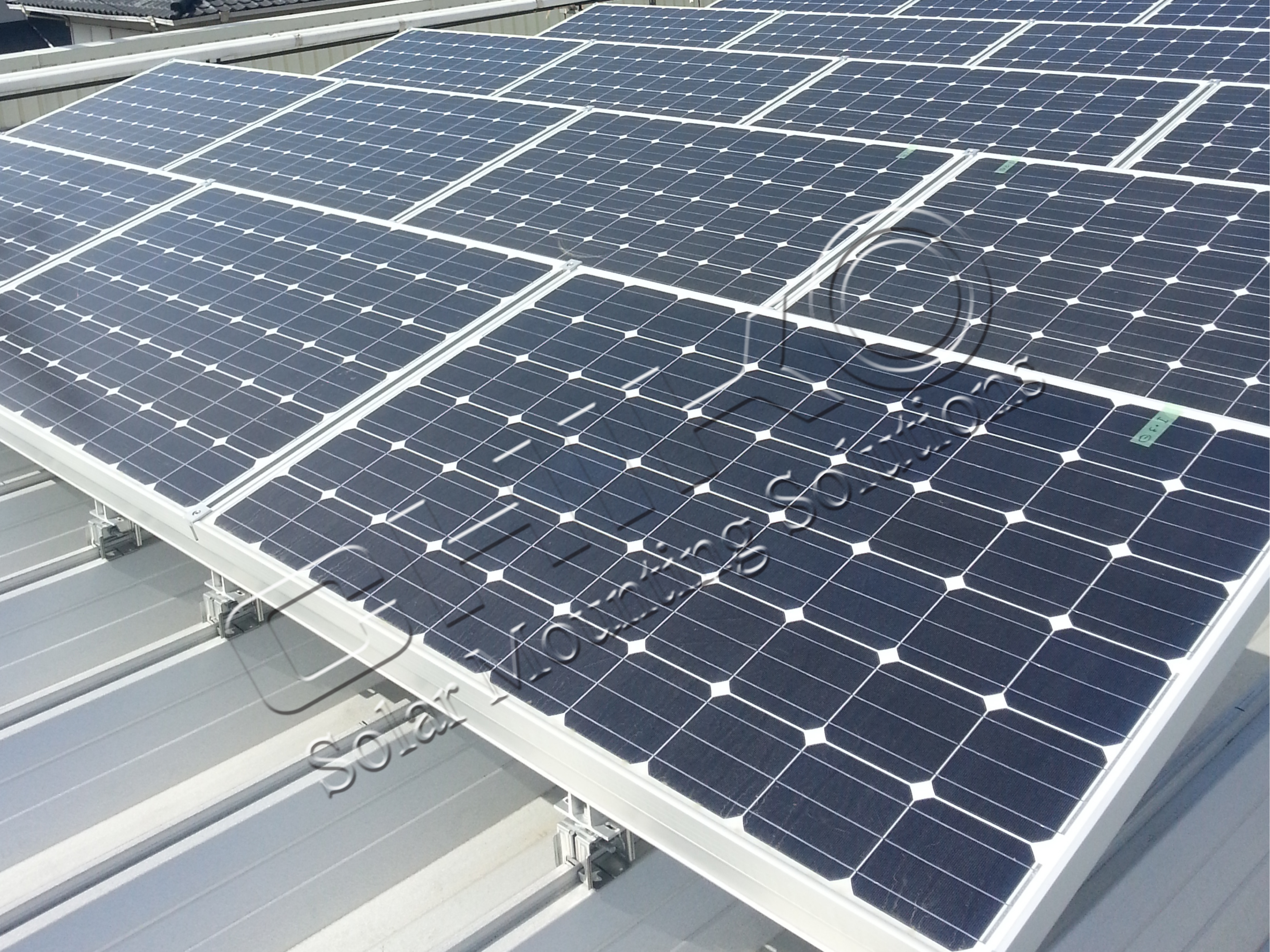 Soporte para Tejas de Acero Color de Chiko: Adaptación Precisa, Soporte Sin Daños y Estable Soporte para Tejas de Acero Color de Chiko: Adaptación Precisa, Soporte Sin Daños y Estable